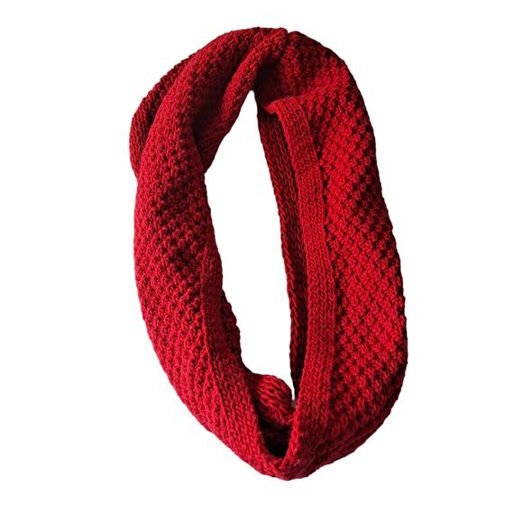 Red Chunky Knit Made in Italy Infinity Scarf 14" X 26" - Picture 1 of 7